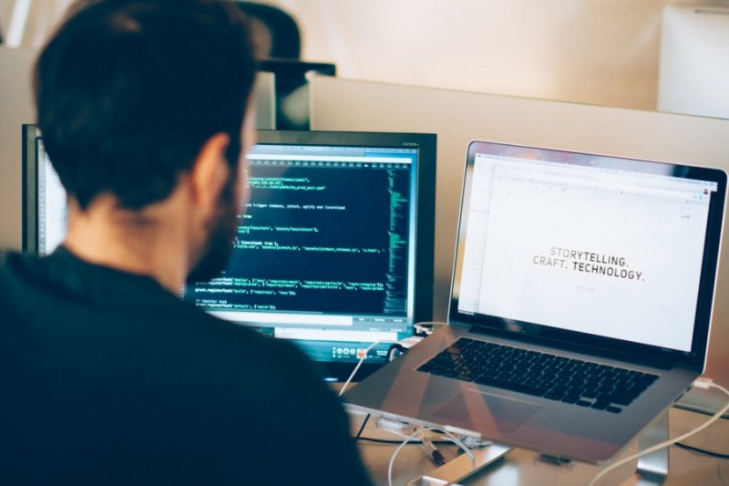 لماذا يجب أن تتعلم PHP؟ دليلك الشامل لتصبح مطور ويب محترف